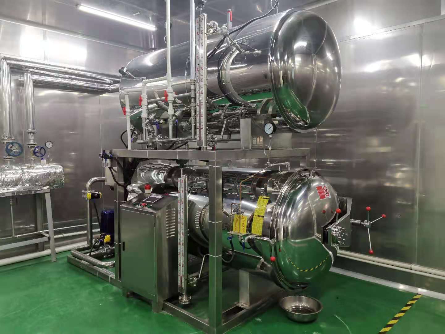 青岛即墨某肉食品厂太阳能热水工程辅助天然气锅炉工业用生产热水